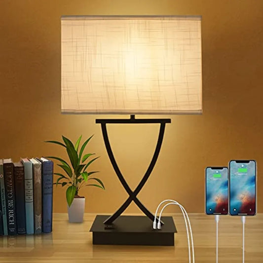 Three Way Dimmable Table Lamp With USB C Port Outlet
