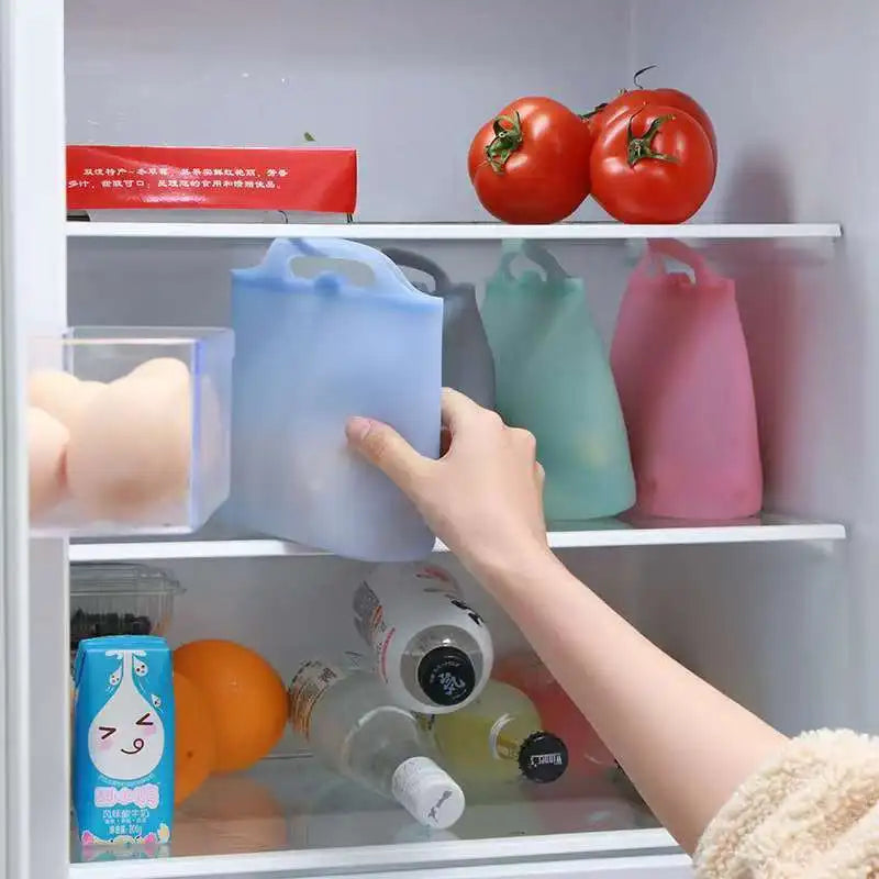 Silicone Self Sealing Freezer Bag Leakproof Reusable Food Storage Picnic