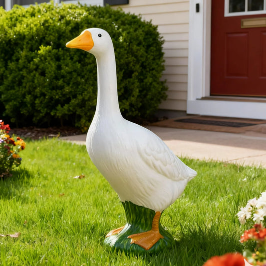 Durable Resin Goose Garden Statue Weatherproof Outdoor Patio Yard Decoration